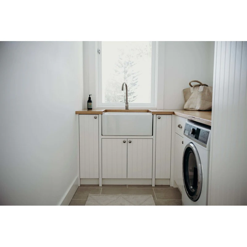 1901 Belfast Sink (Includes 65mm Waste Fitting) - Image 3