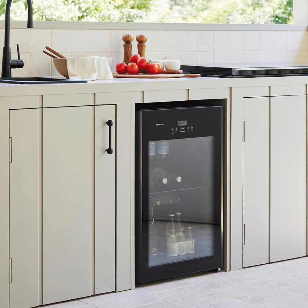 Artusi Minus 5°C Beverage Centre - Black - Image 4