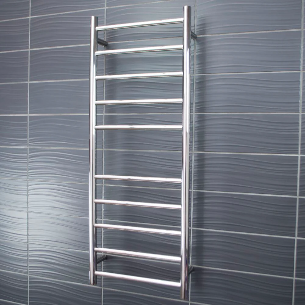 Radiant Heated Round Ladder 430 x 1100mm - Mirror Polished