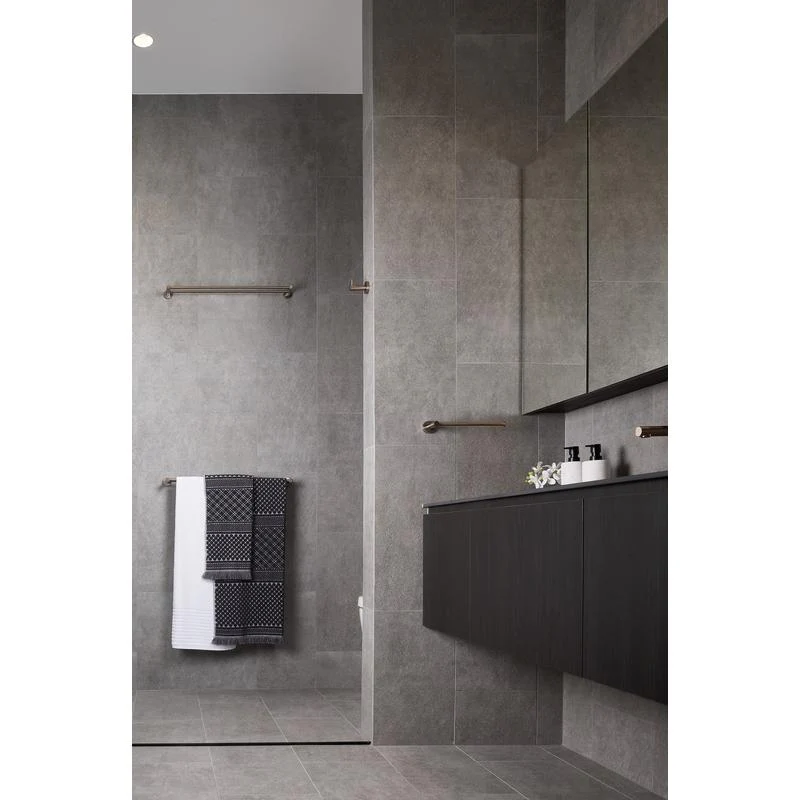 Meir Round Double Towel Rail 600mm - Champagne - Image 3