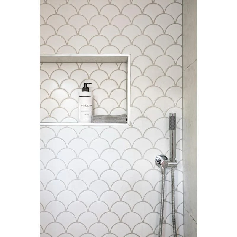 Meir Round Shower on Bracket - Polished Chrome - Image 3