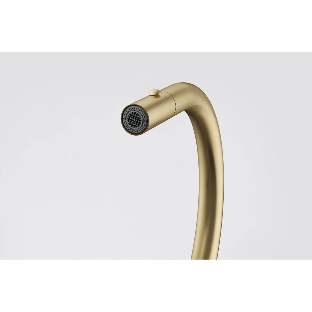 Franke Mythos Masterpiece Pull-Out Tap - Gold - Image 3